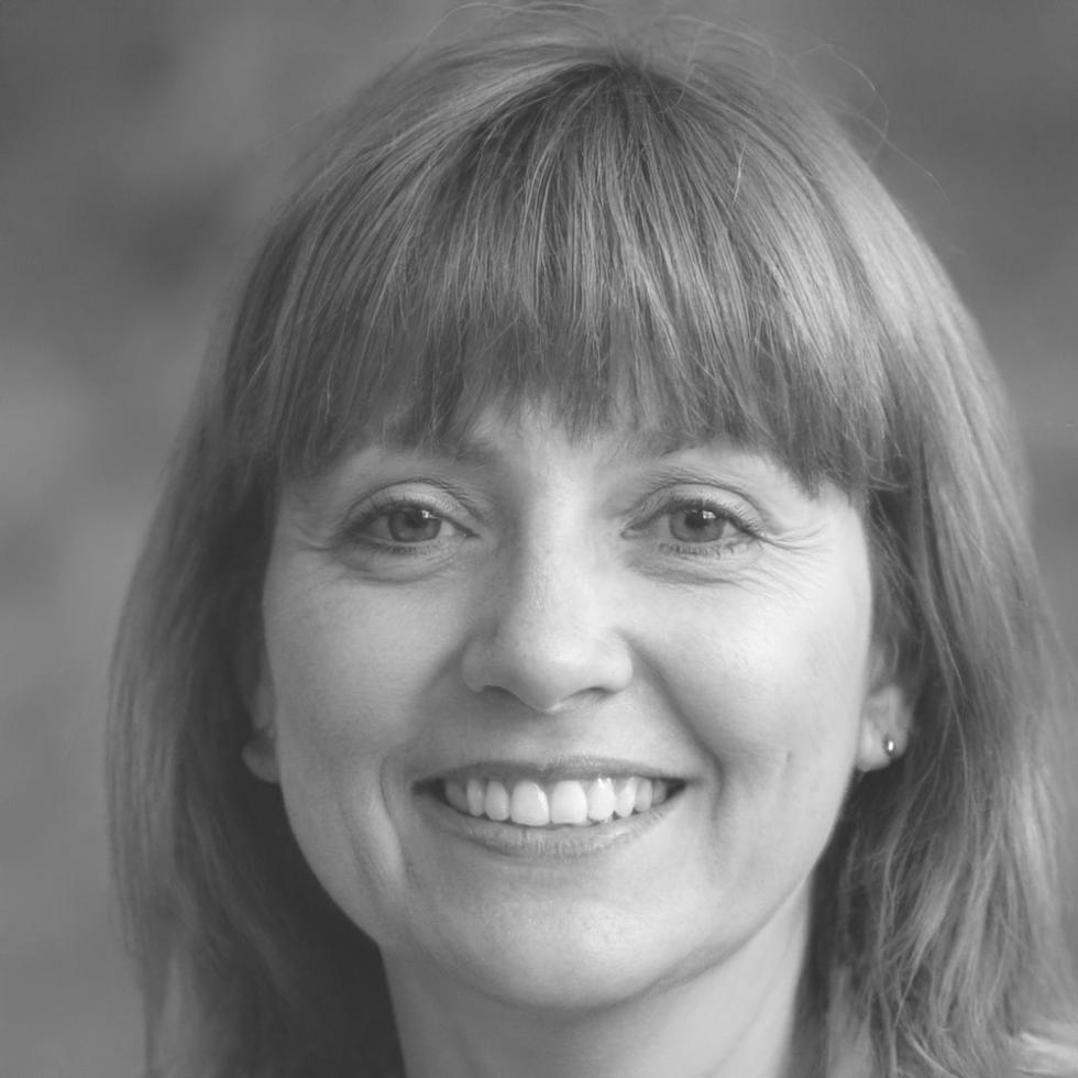 Sarah Chen, Remote Learning Specialist